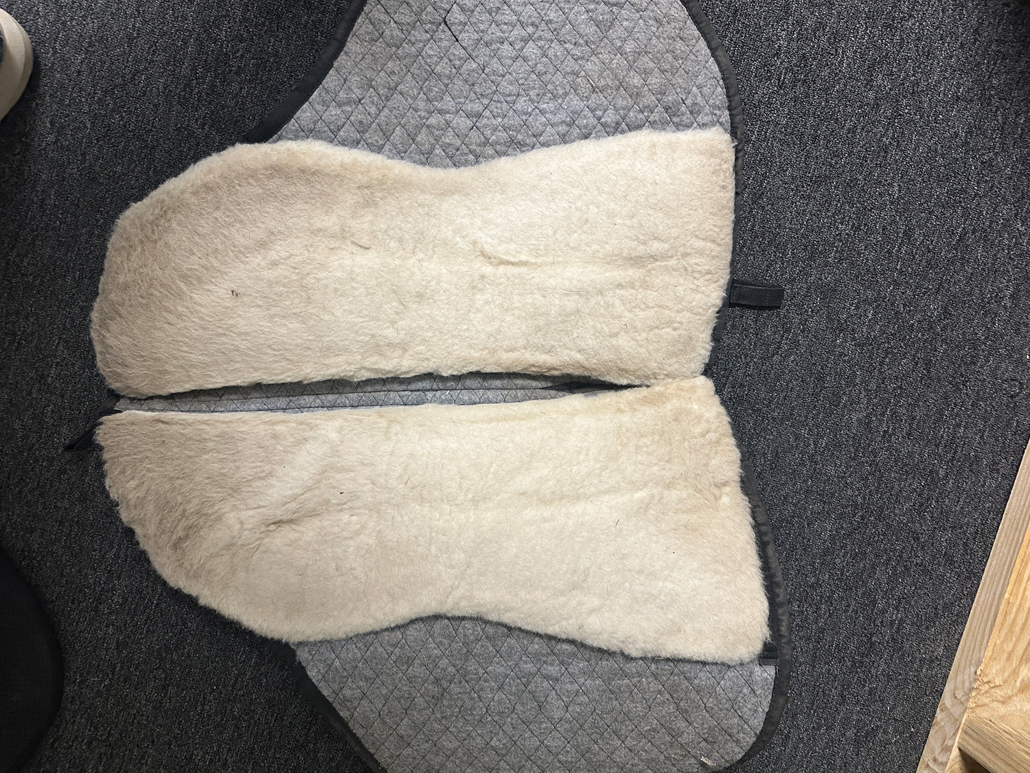 Barefoot Saddle pad in good condition