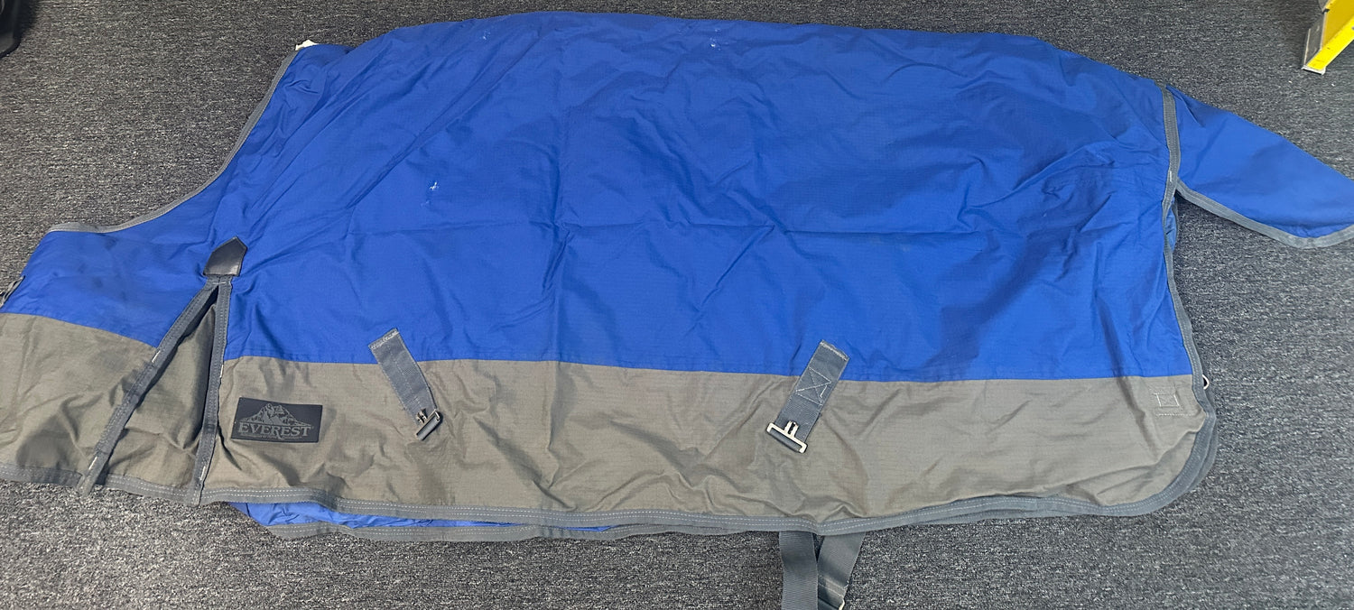 81 Everest Mid Weight Blanket