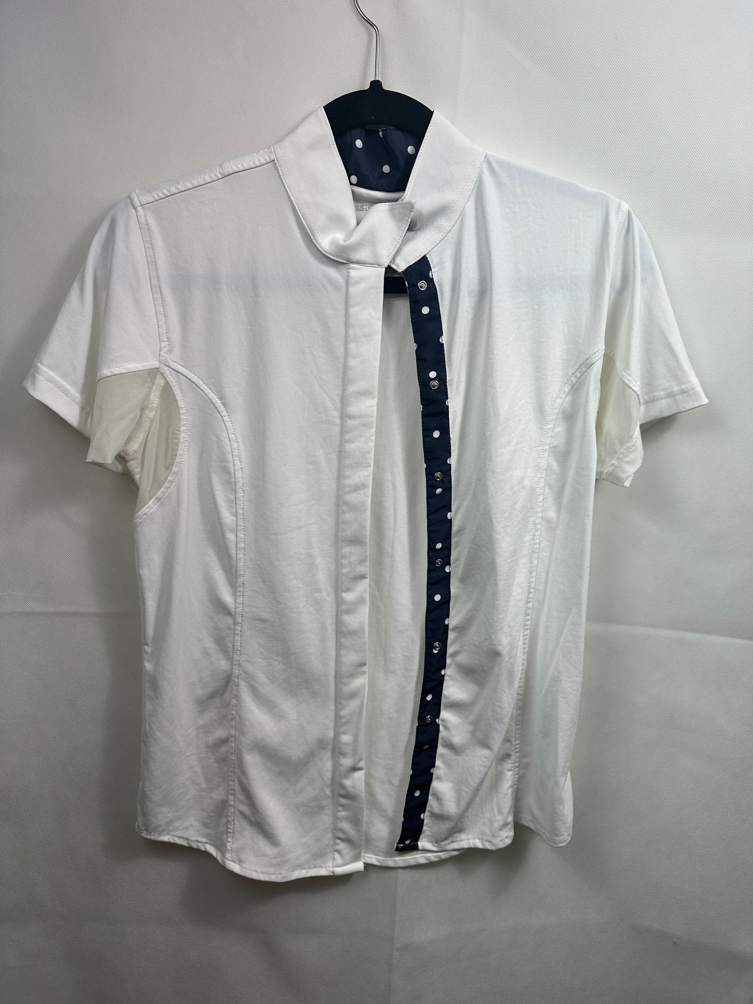 XS & S Women's White riding shirts