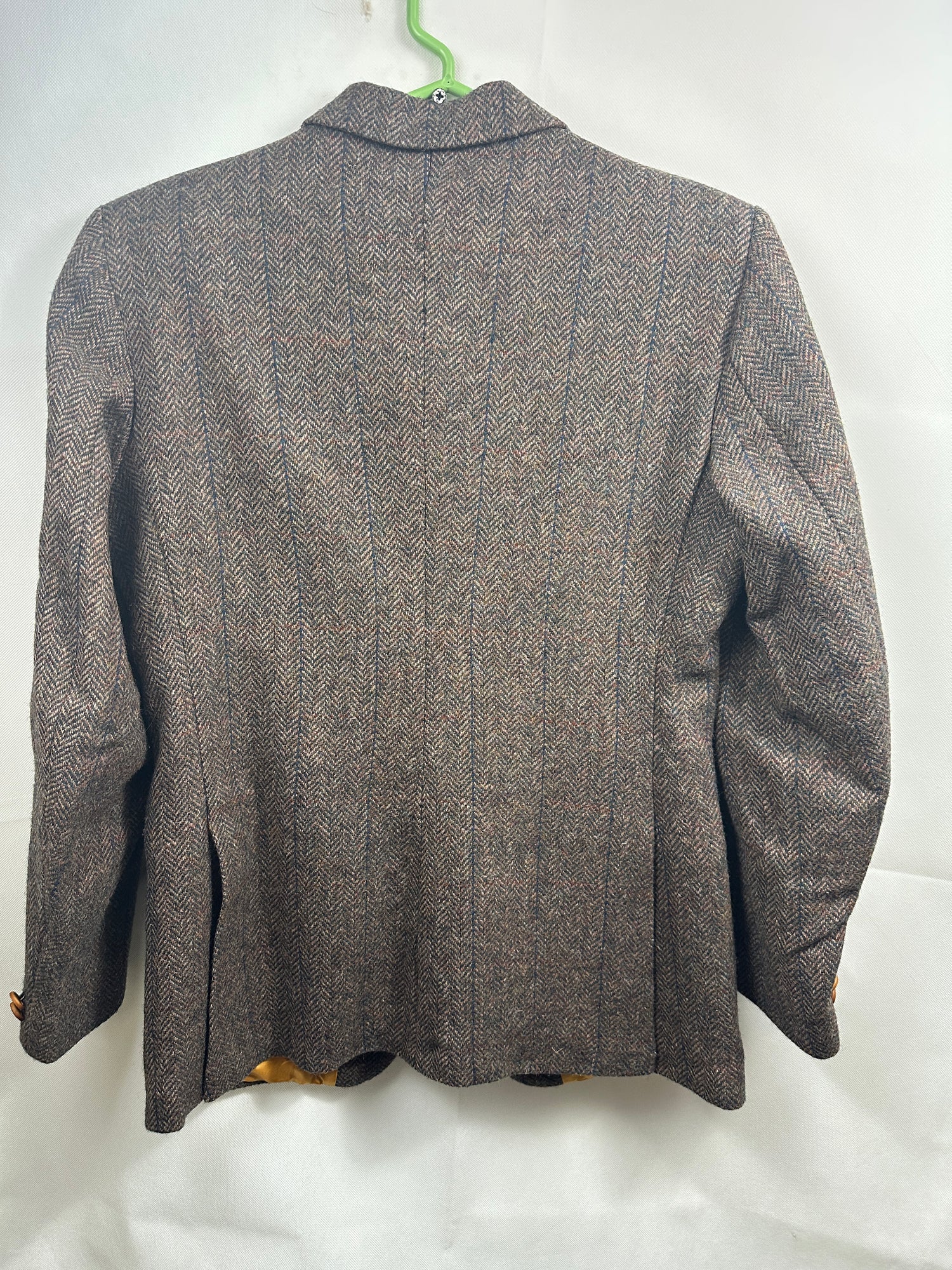 6 Women's Dominion Saddlery Wool Tweed Coat