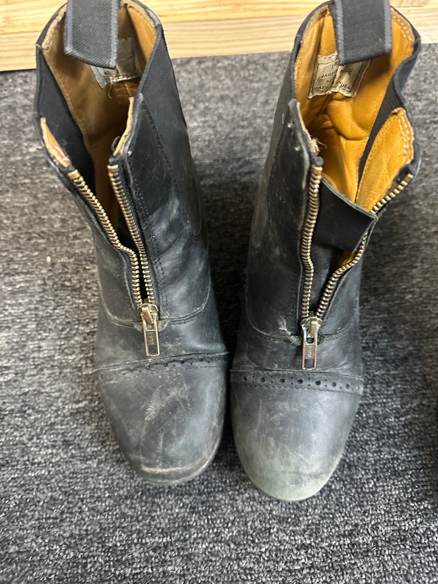 Paddock Boots assorted in fair condition