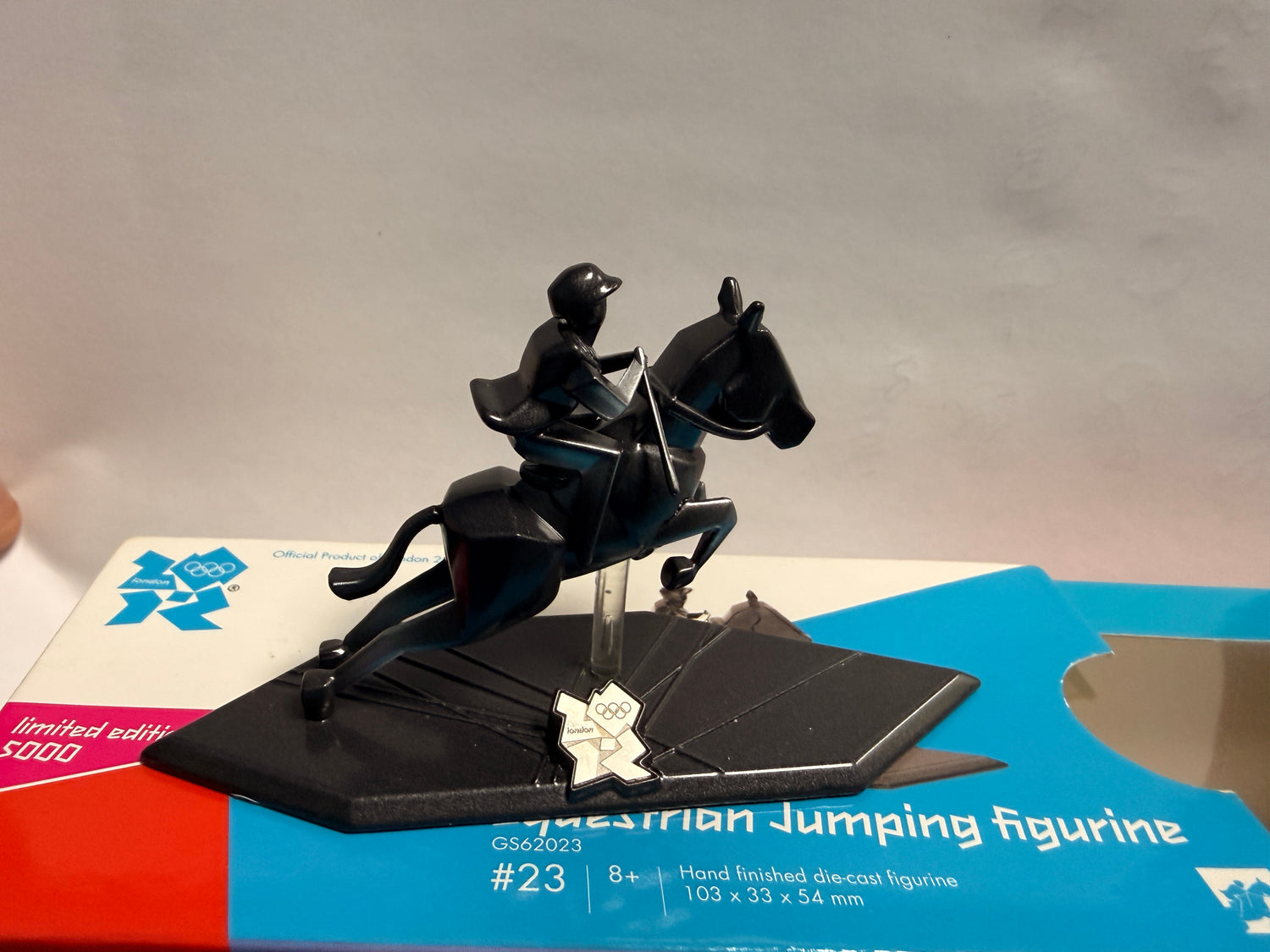 Equestrian Jumping Figurine 0285 of 5000