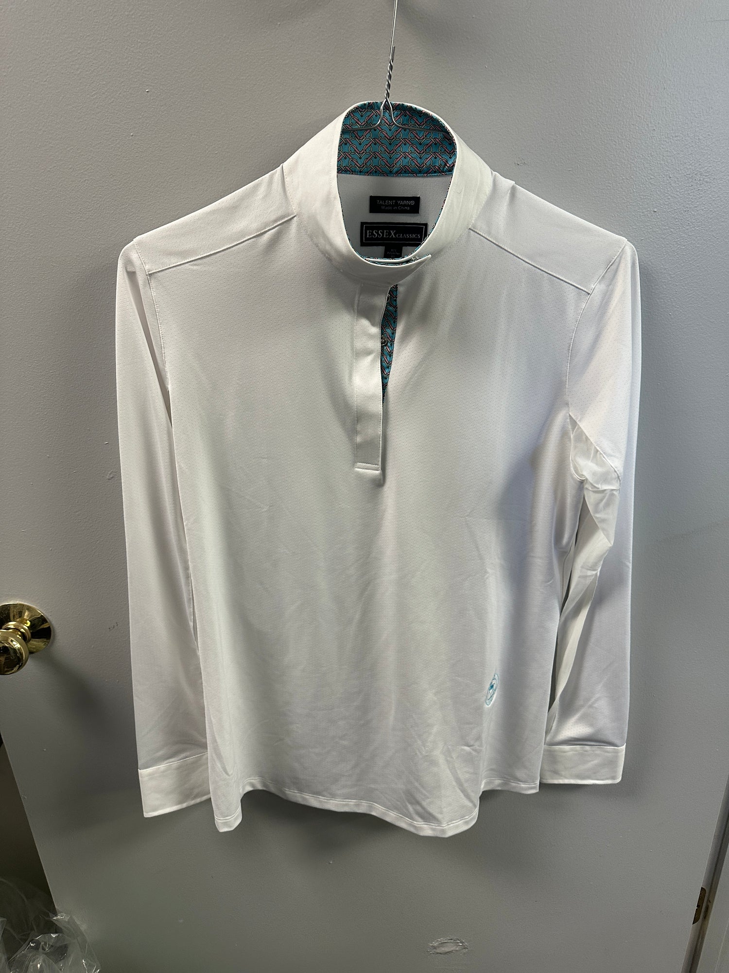 XL Women's Show Shirts