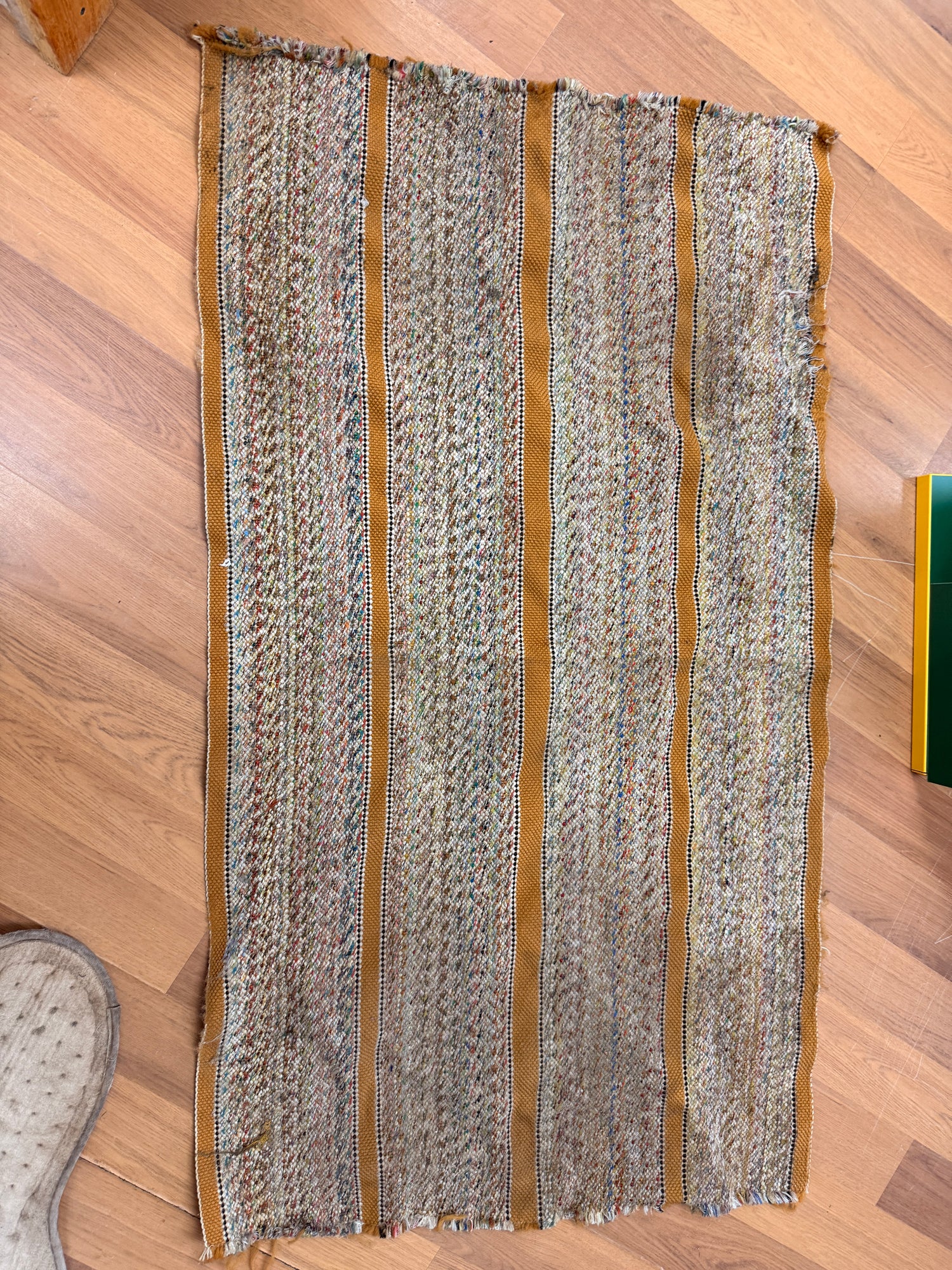 Western Saddle Rug browns yellows