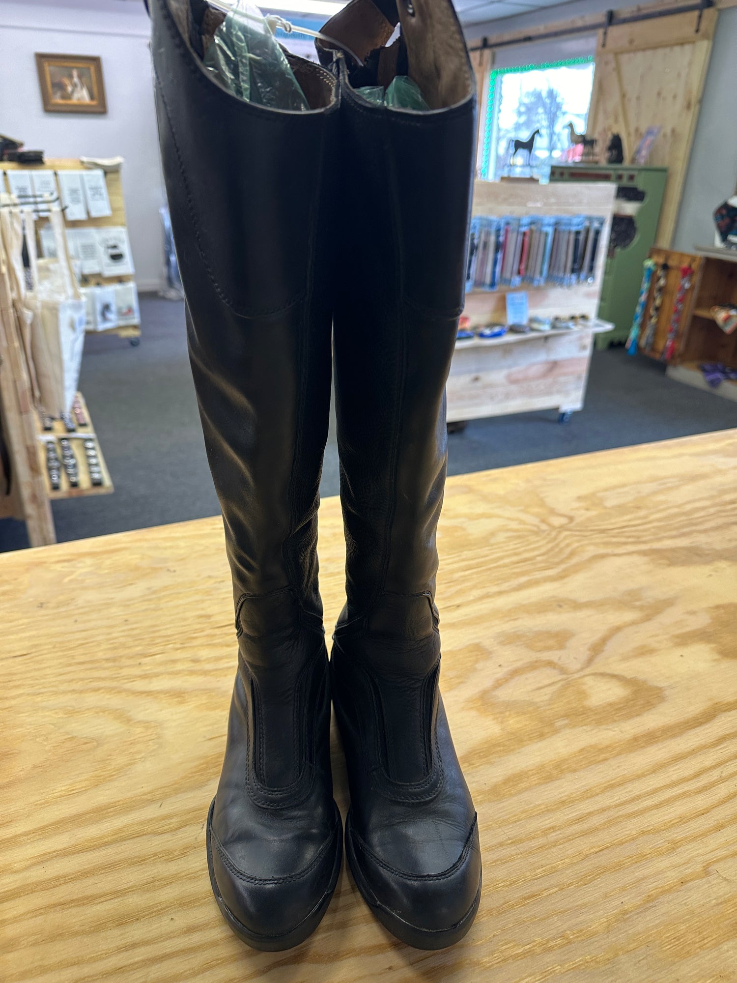 Women's Field Boots, Tall Black Ariats - Size 6.5