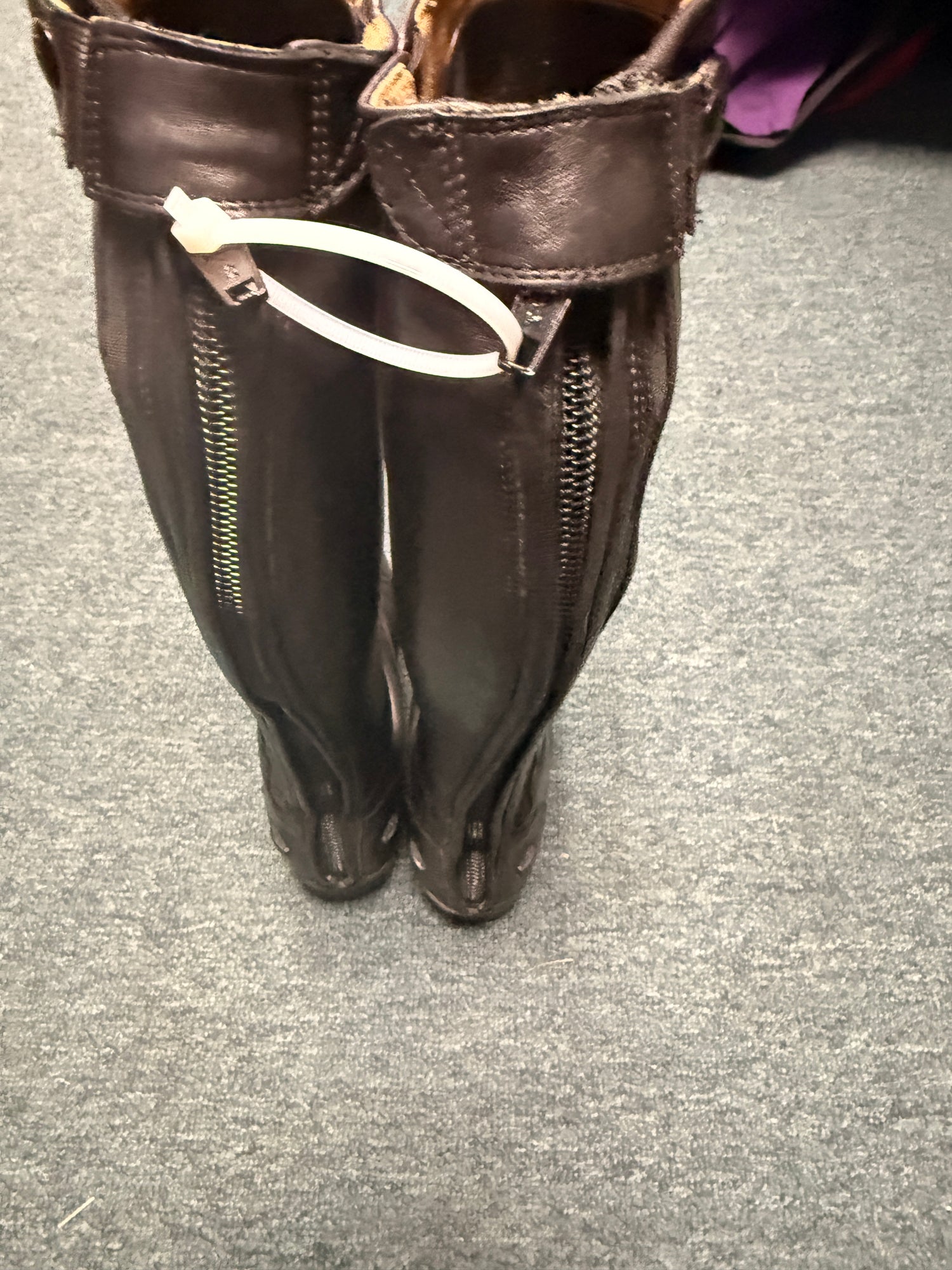 6.5 Women's Ariat Heritage Contour II Field Boot