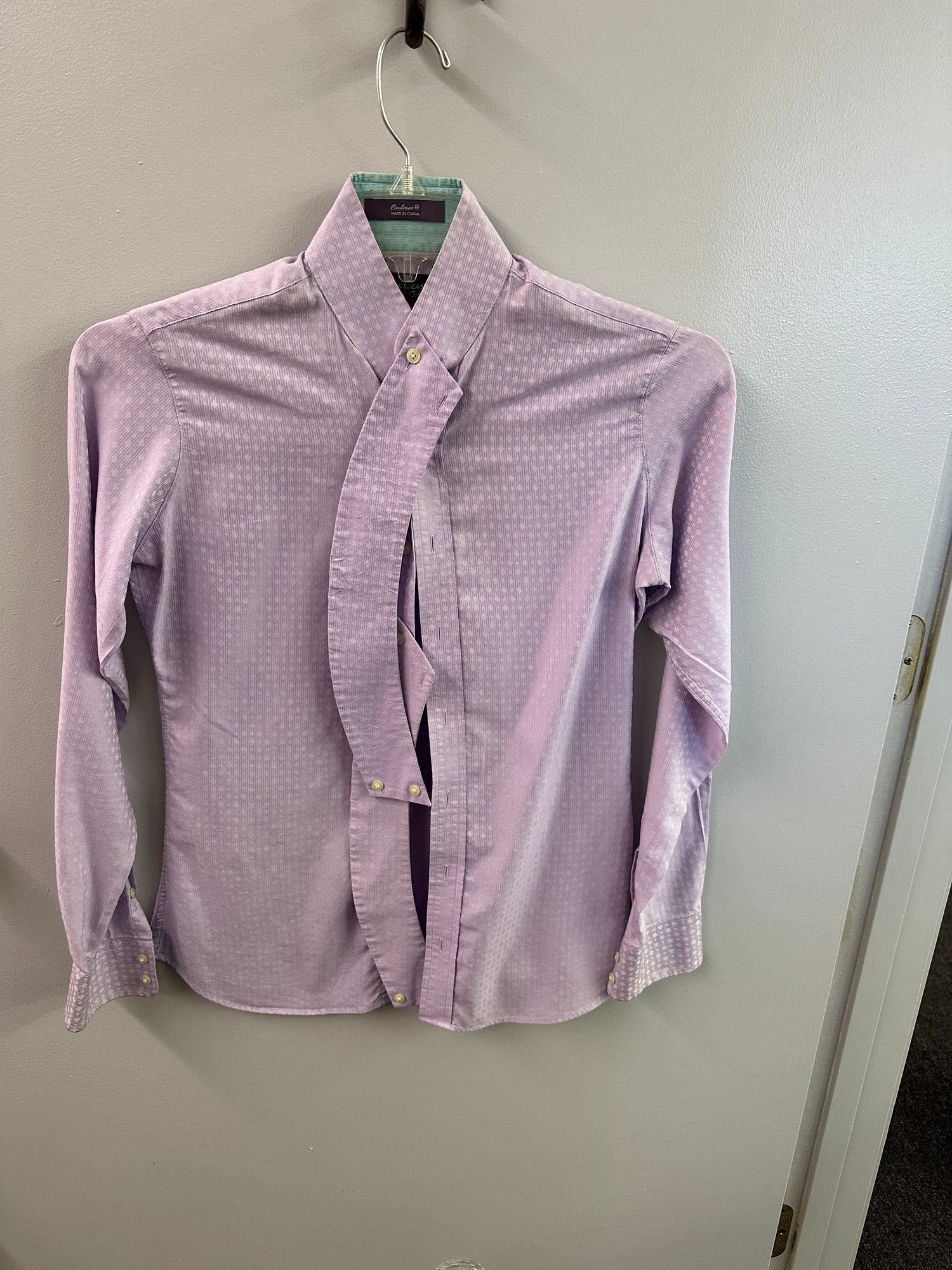 Women's Show Shirt Essay Classics Shirt Size 32 - Purple