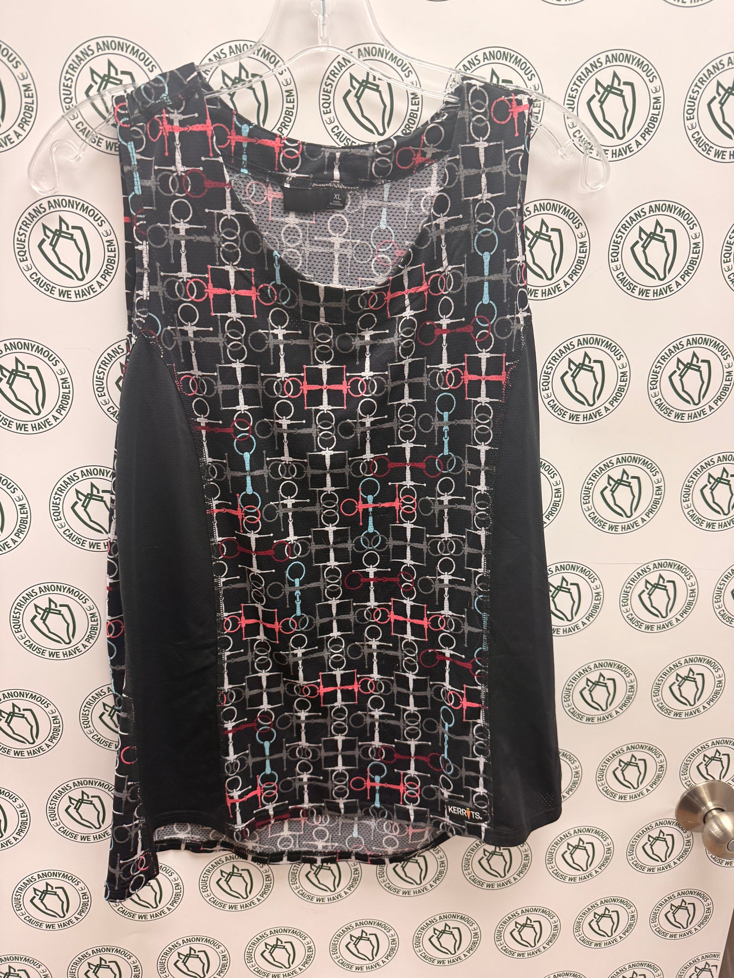 XL Women's Kerrits Sleeveless Shirt Bits