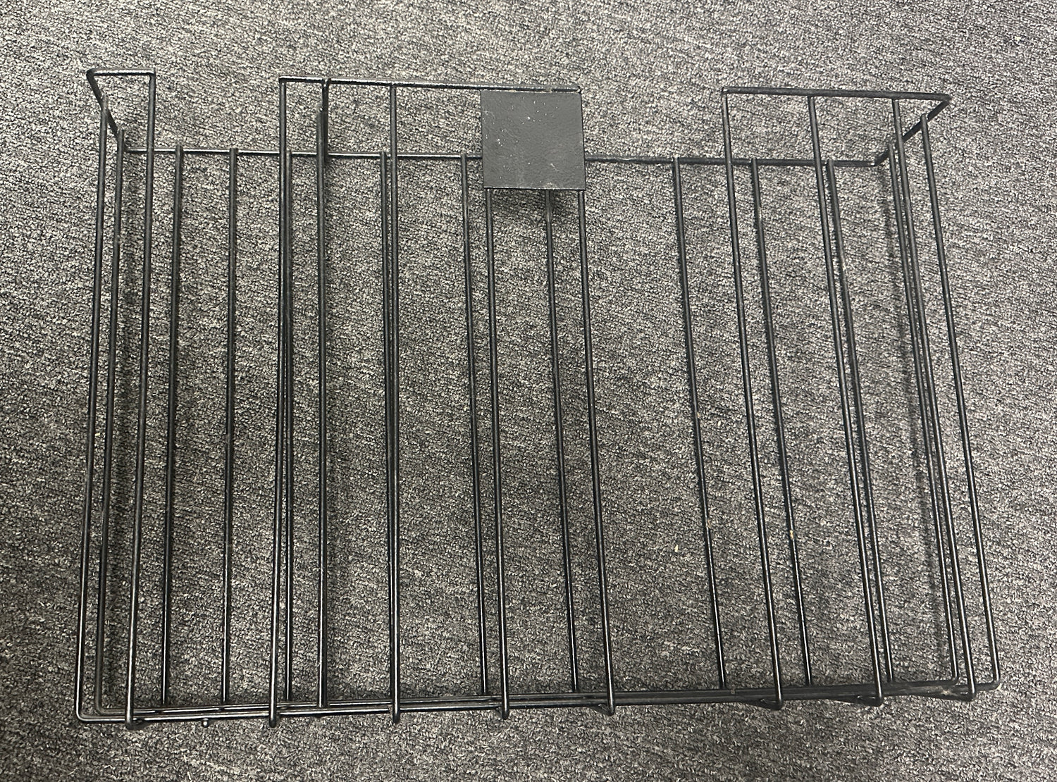 wire rack for wraps and polos