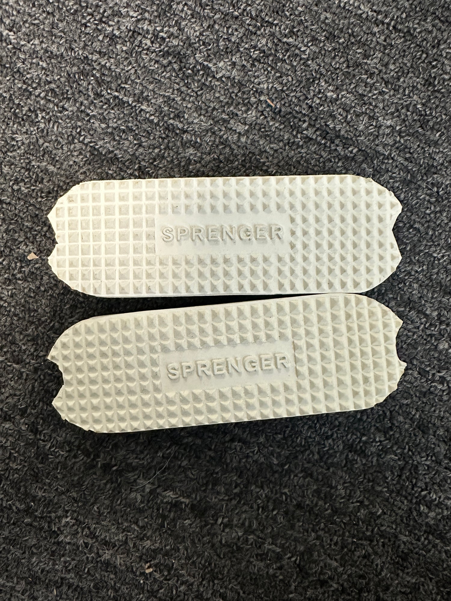 5.25 Sprenger stirrup iron Rubber pads white