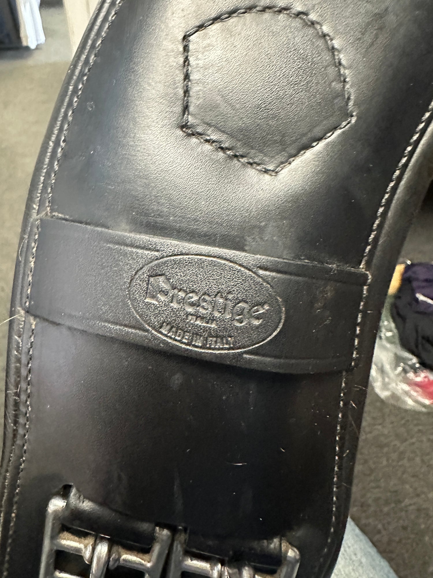 24" Prestige leather dressage Girth