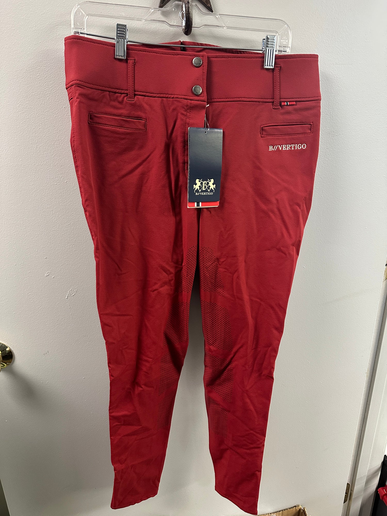 32 B//Vertigo Red Women's Breech