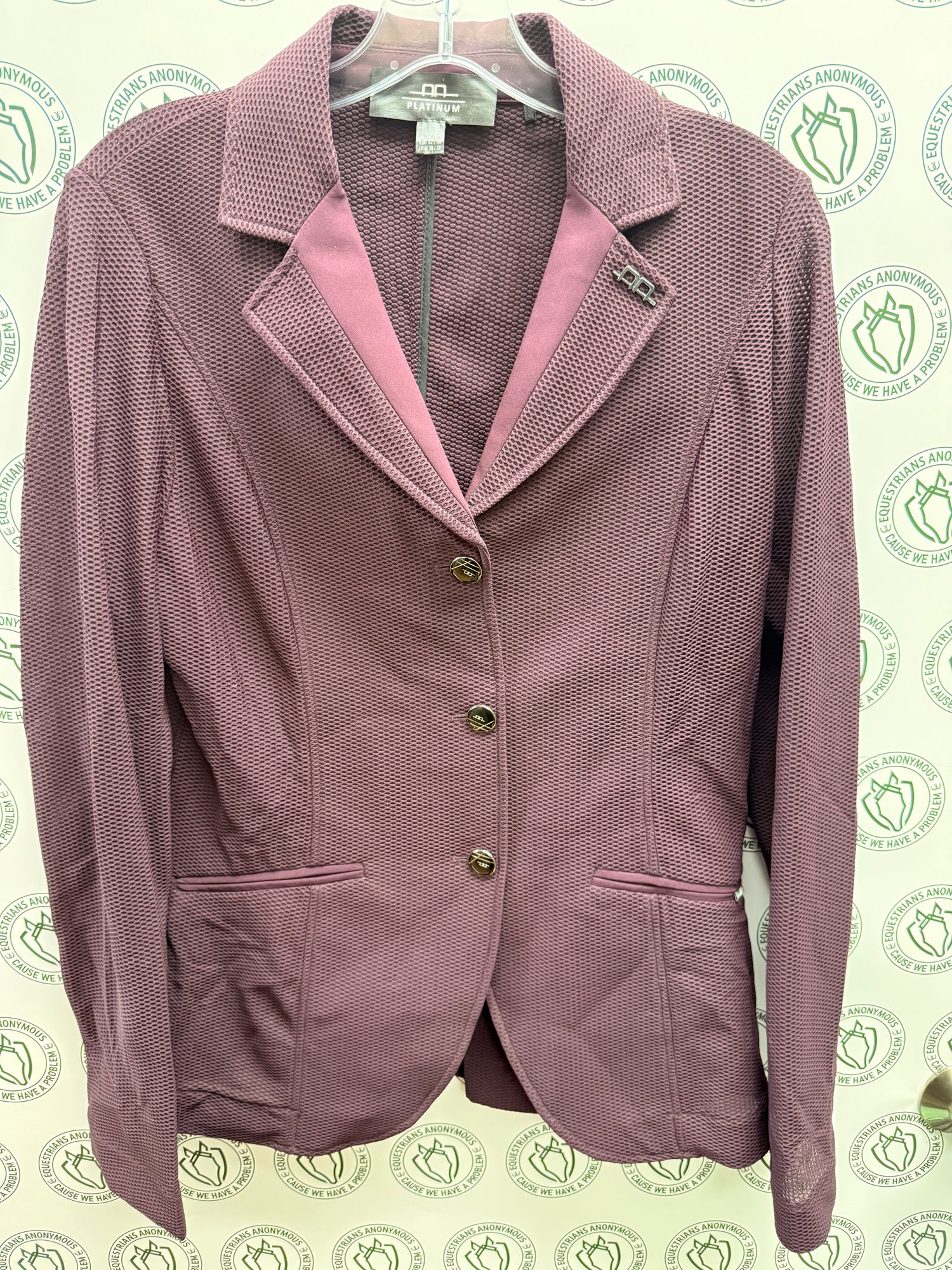 L Women's Horsewears Platinum AA Motion Lite Jacket 3 Button Show Coat