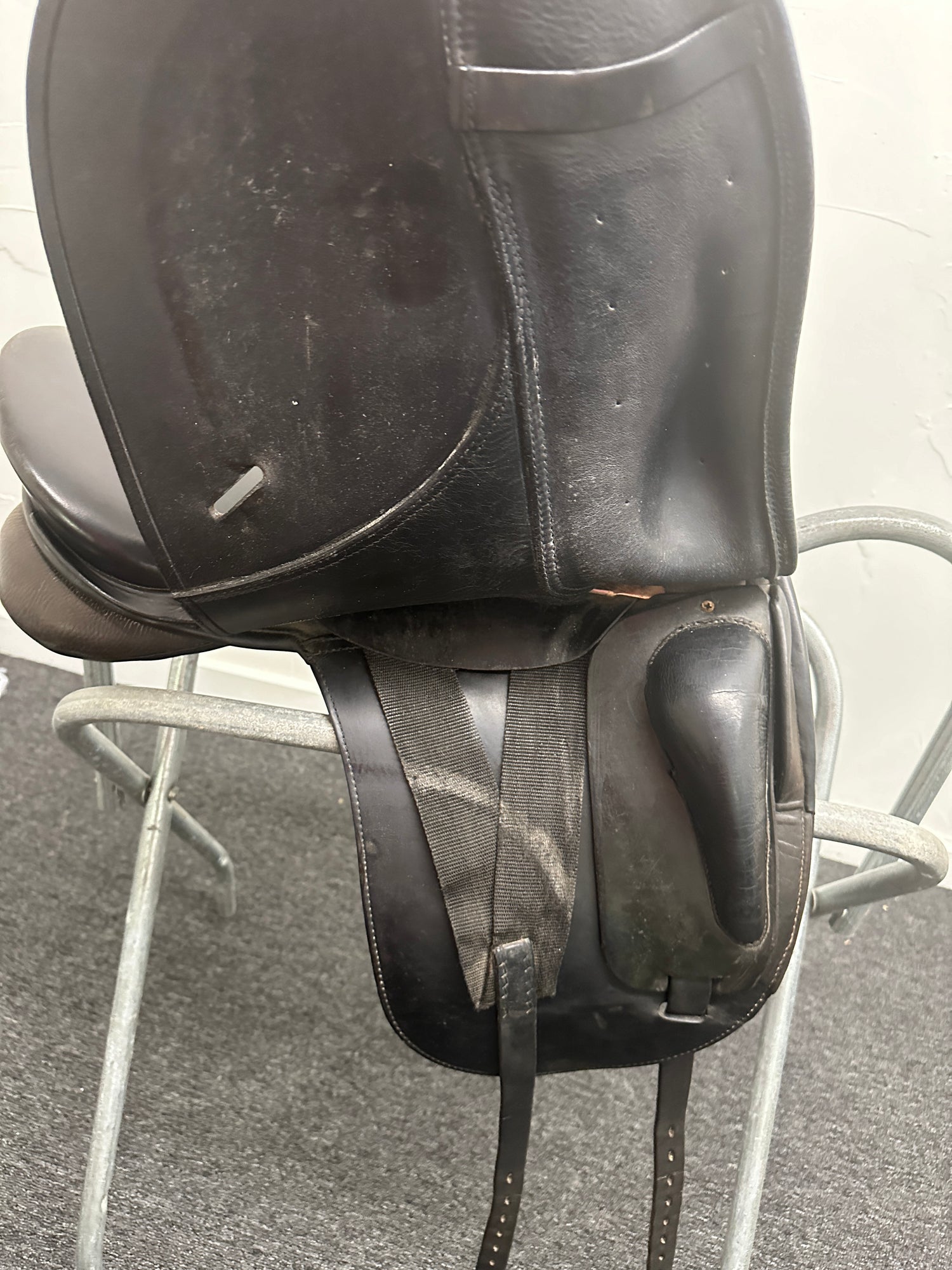 Saddle - Dressage Schleese Seat Size 17.5