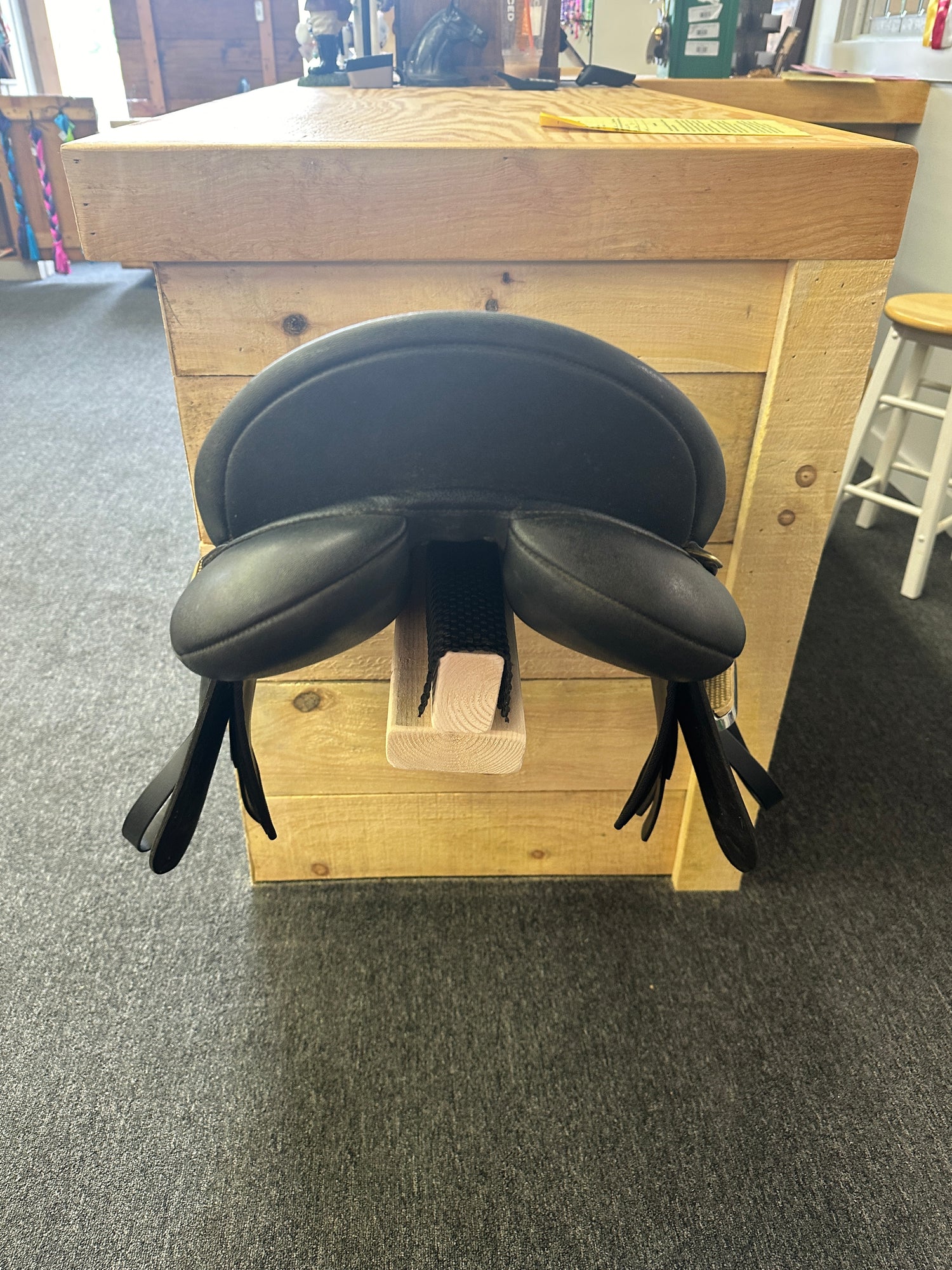 Saddle - Wintec All Purpose English Saddle Seat size 17