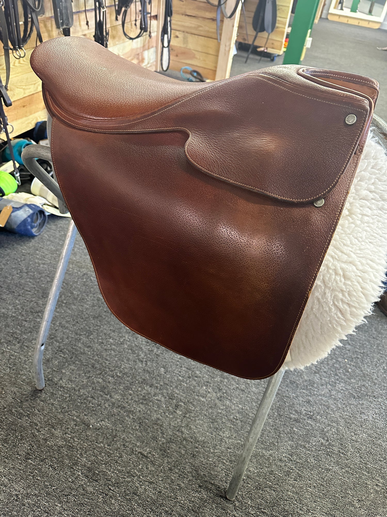 Saddle -  Lane Fox Crosby seat 22inch Cutback (saddle seat saddle)